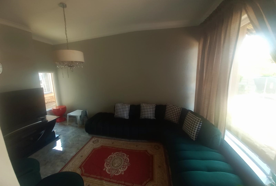 4 Bedroom Property for Sale in Birchleigh Gauteng