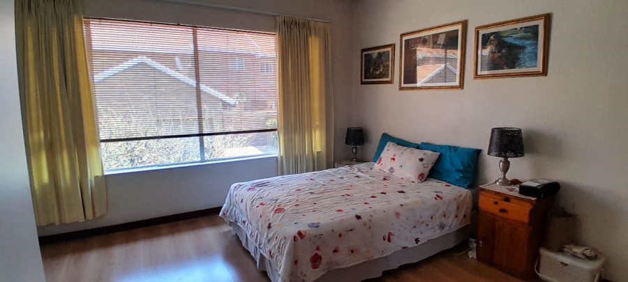 2 Bedroom Property for Sale in Birchleigh Gauteng