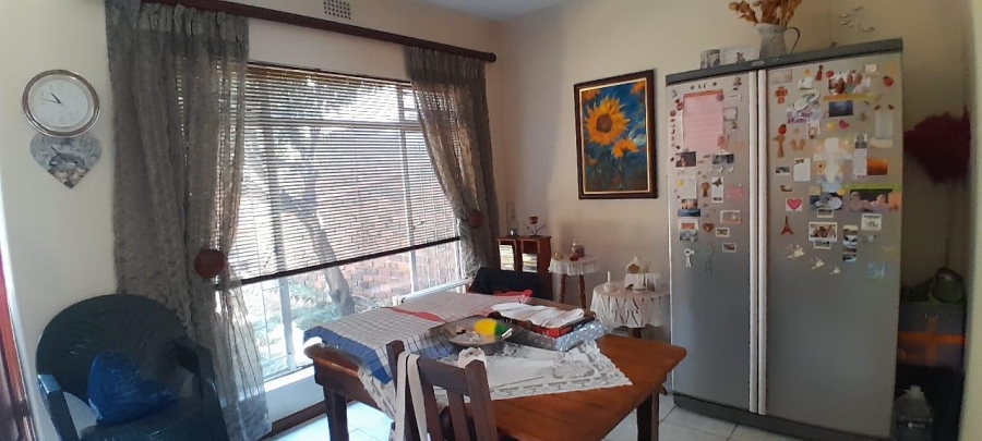 2 Bedroom Property for Sale in Birchleigh Gauteng