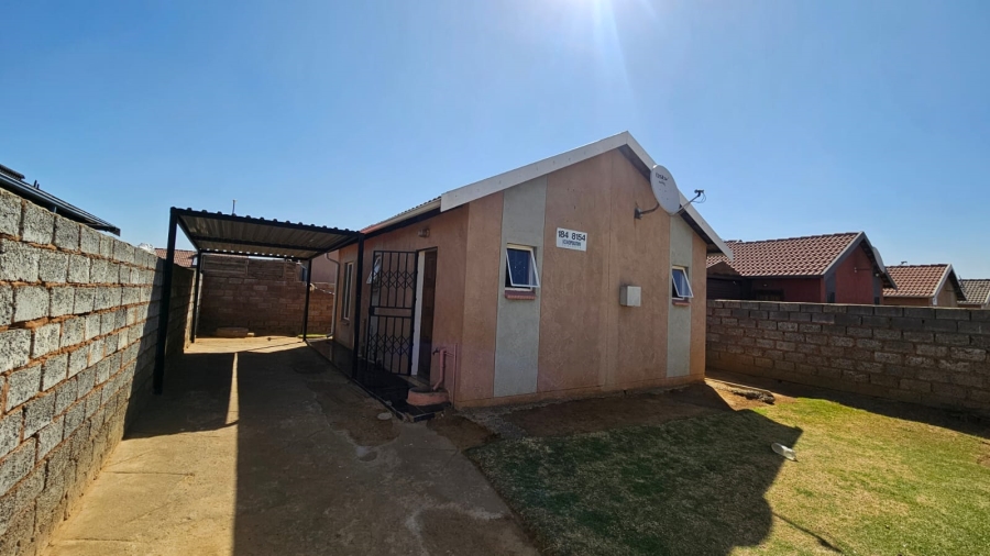 2 Bedroom Property for Sale in Windmill Park Gauteng