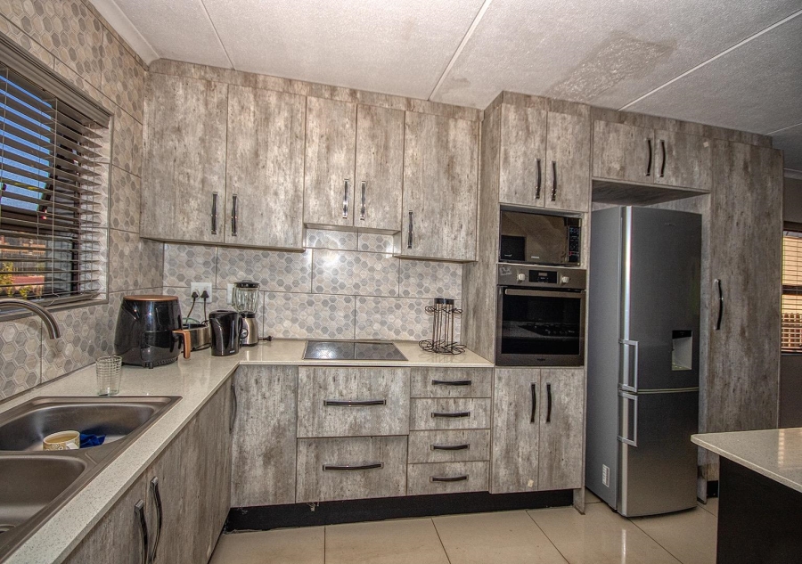 3 Bedroom Property for Sale in Meyersig Lifestyle Estate Gauteng