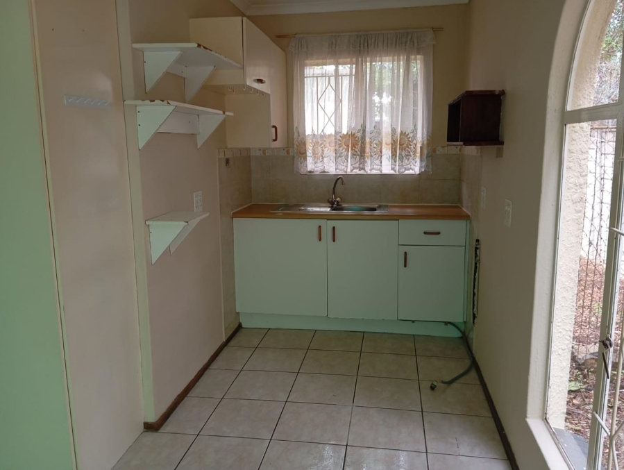 To Let 1 Bedroom Property for Rent in Albertsdal Gauteng