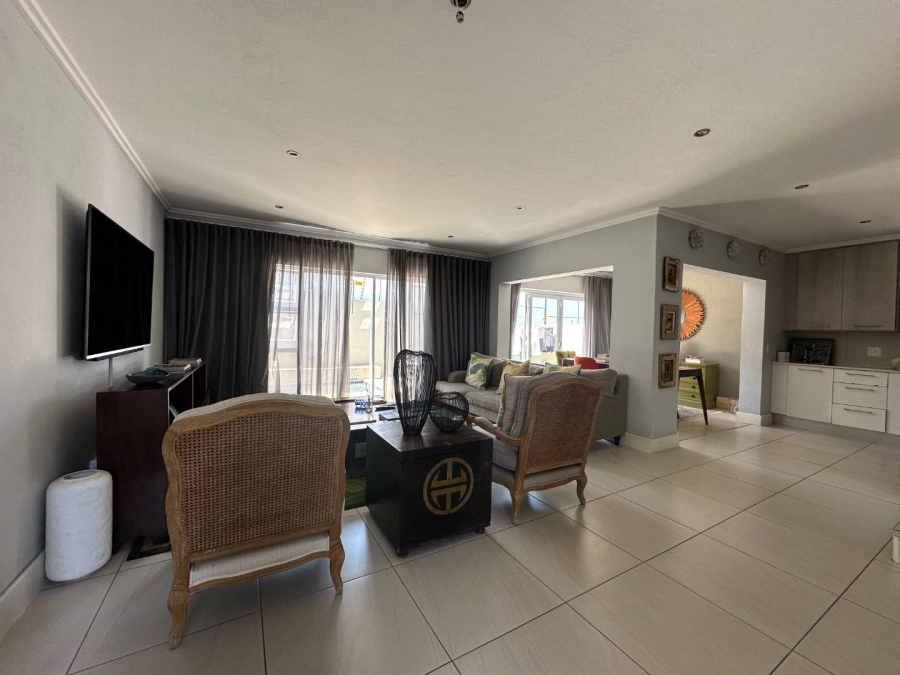 3 Bedroom Property for Sale in Bryanston West Gauteng