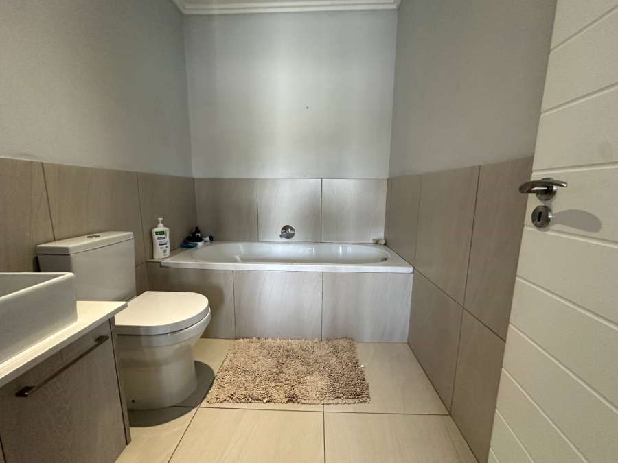 3 Bedroom Property for Sale in Bryanston West Gauteng