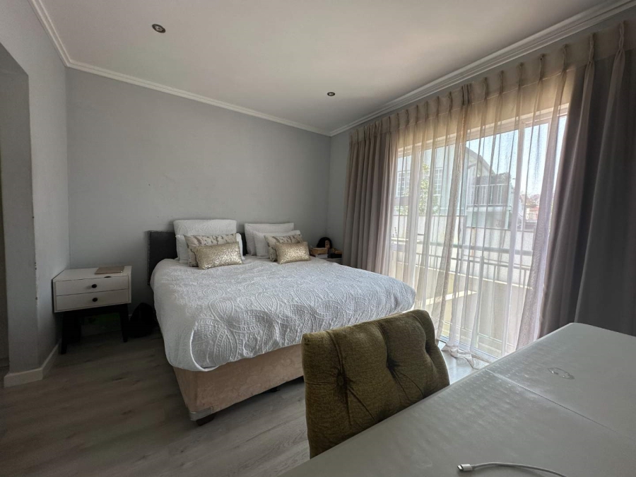 3 Bedroom Property for Sale in Bryanston West Gauteng