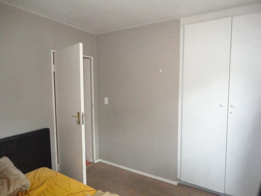 2 Bedroom Property for Sale in Sharonlea Gauteng