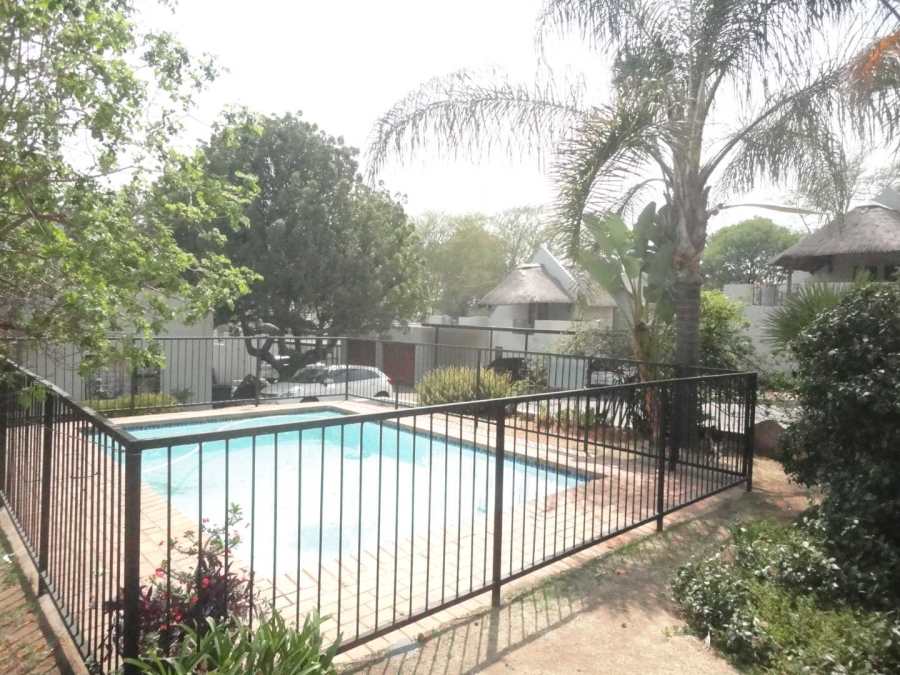 2 Bedroom Property for Sale in Sharonlea Gauteng