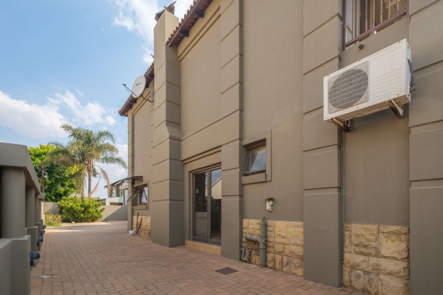 4 Bedroom Property for Sale in Moreleta Park Gauteng