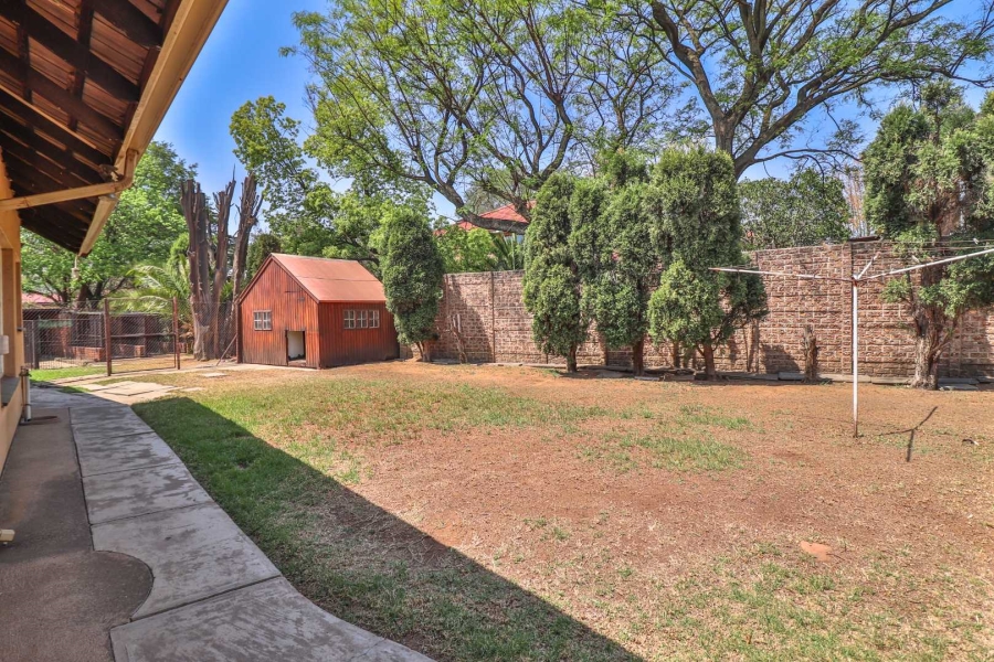 4 Bedroom Property for Sale in Parkhill Gardens Gauteng