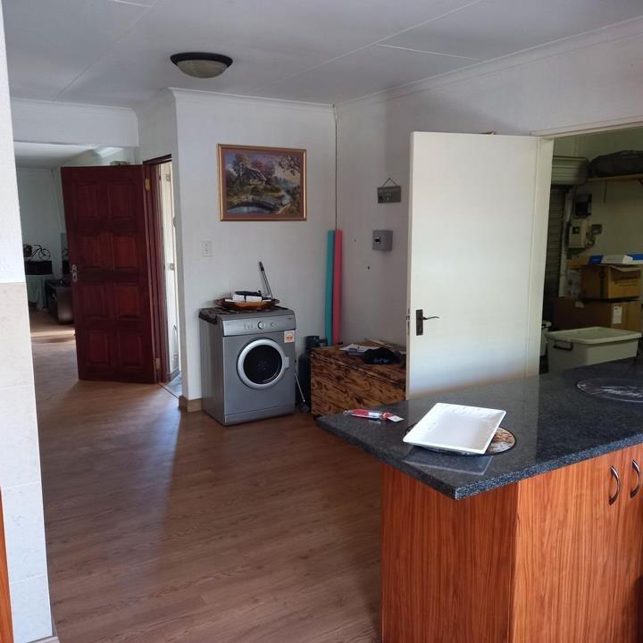 3 Bedroom Property for Sale in Verwoerdpark Gauteng