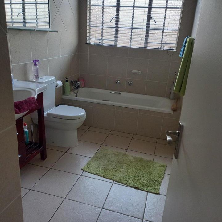 3 Bedroom Property for Sale in Verwoerdpark Gauteng