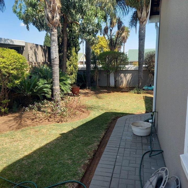 3 Bedroom Property for Sale in Verwoerdpark Gauteng