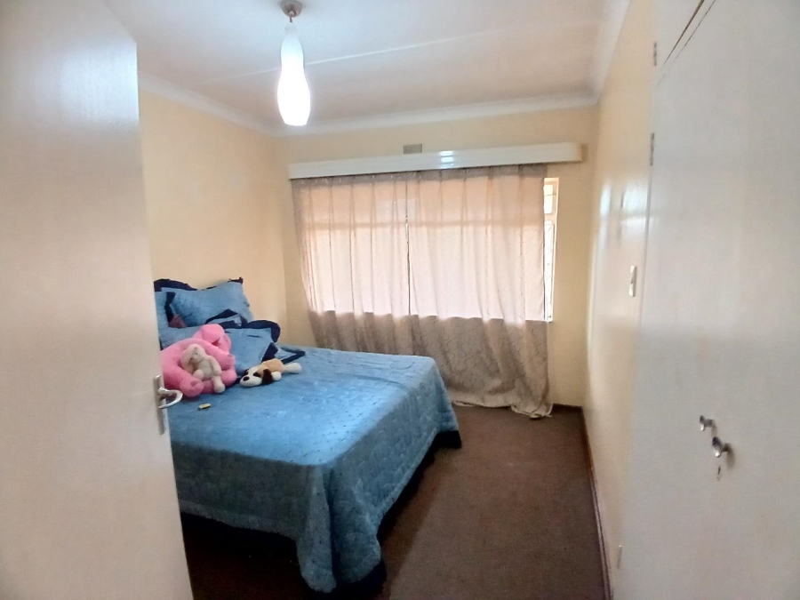 3 Bedroom Property for Sale in Selcourt Ext 3 Gauteng