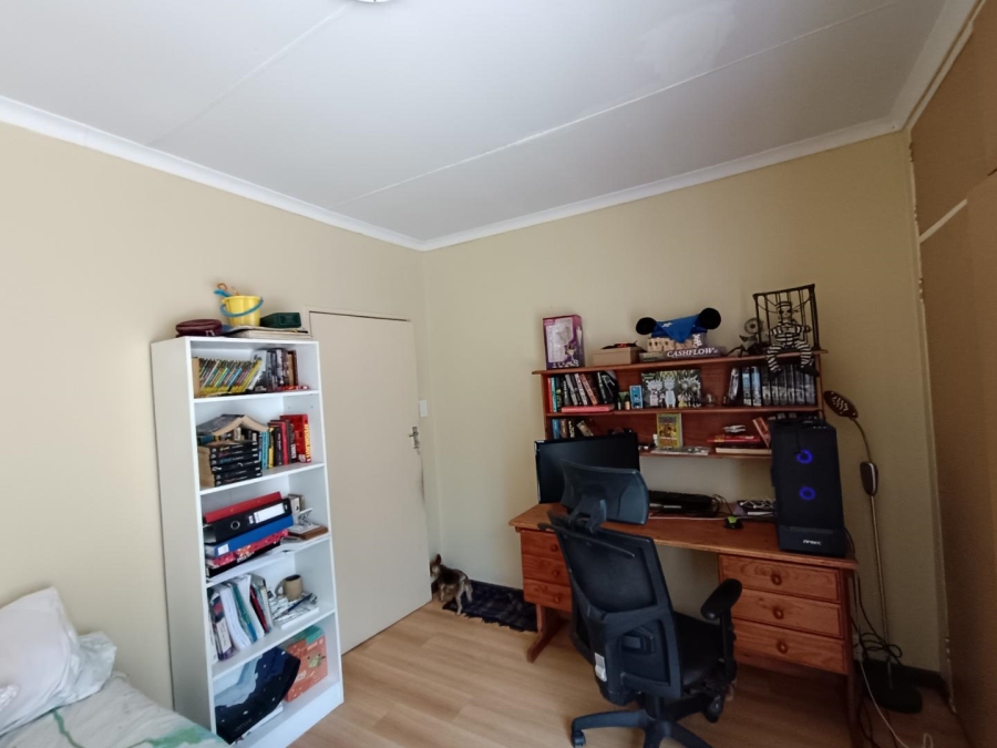 2 Bedroom Property for Sale in Valhalla Gauteng