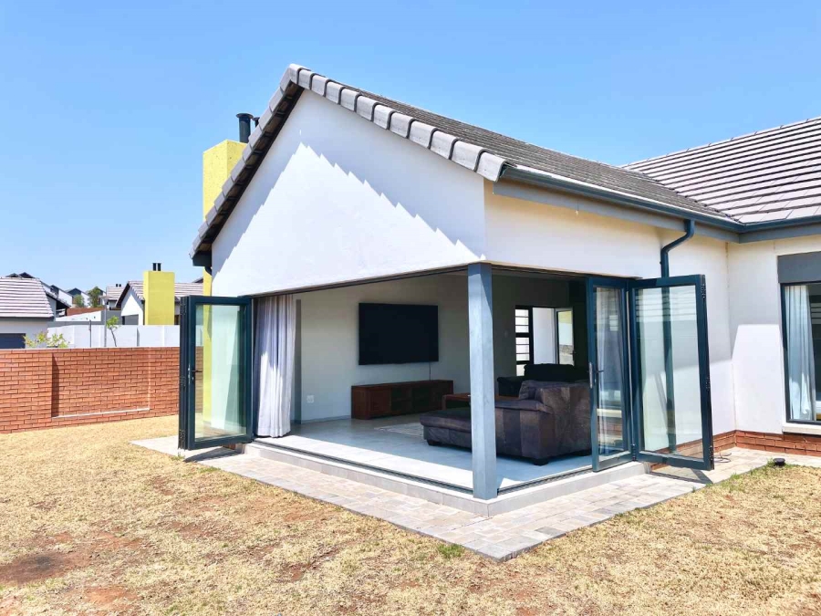 4 Bedroom Property for Sale in Amberfield Heights Gauteng