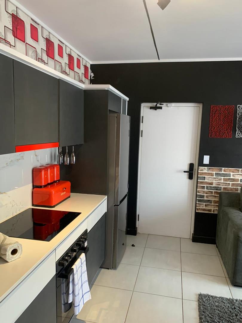 To Let 1 Bedroom Property for Rent in Crowthorne AH Gauteng