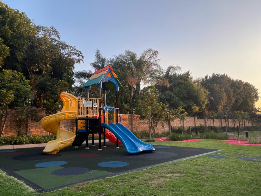 To Let 1 Bedroom Property for Rent in Crowthorne AH Gauteng