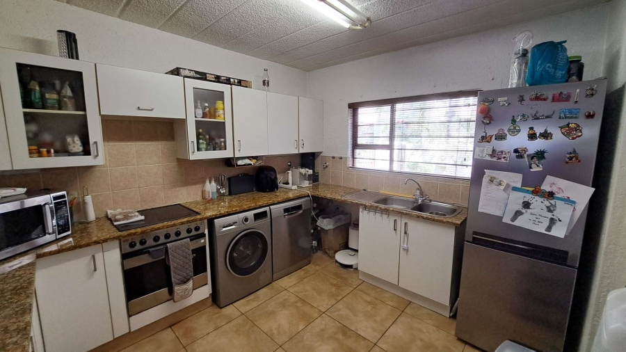 3 Bedroom Property for Sale in Morningside Gauteng