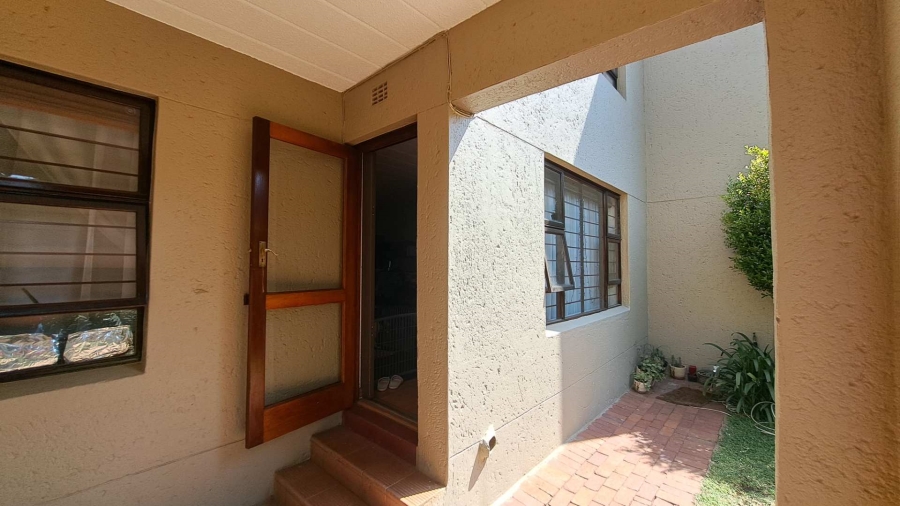 3 Bedroom Property for Sale in Morningside Gauteng