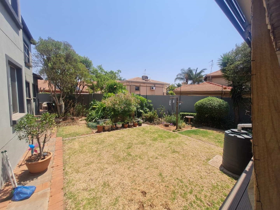 3 Bedroom Property for Sale in Eldopark Gauteng