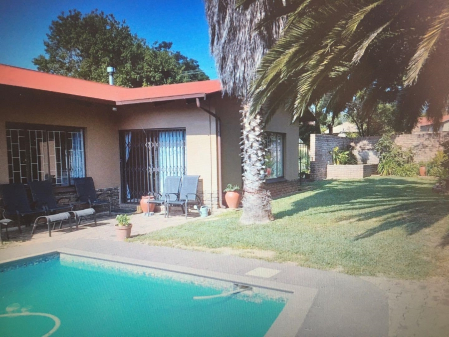 4 Bedroom Property for Sale in Valhalla Gauteng