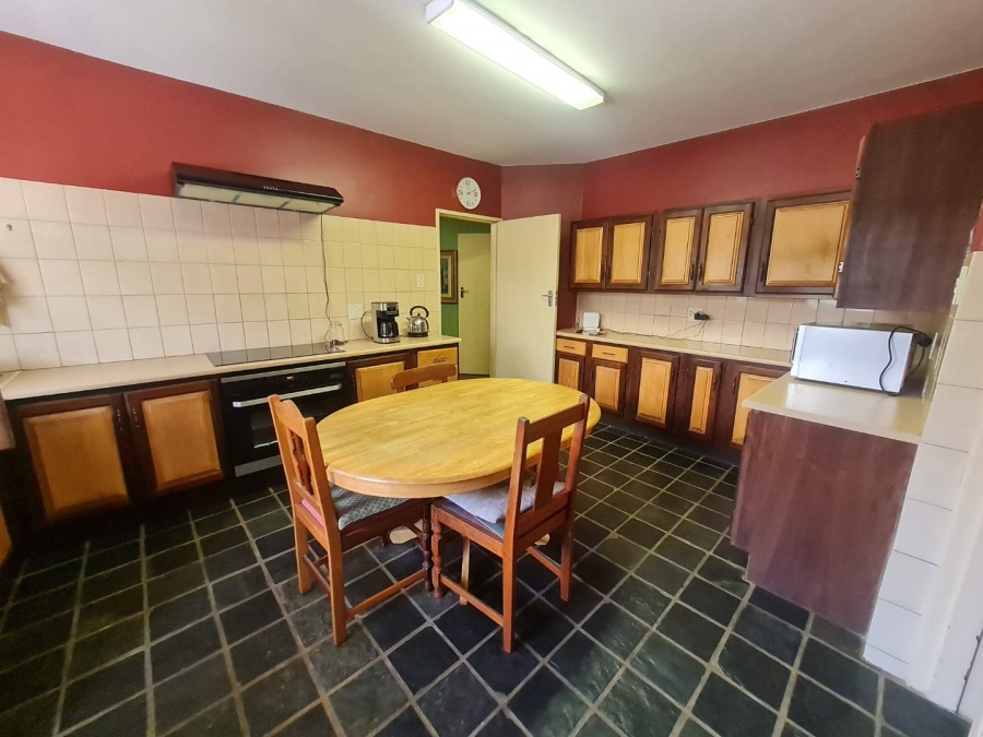 5 Bedroom Property for Sale in Lyttelton Manor Gauteng