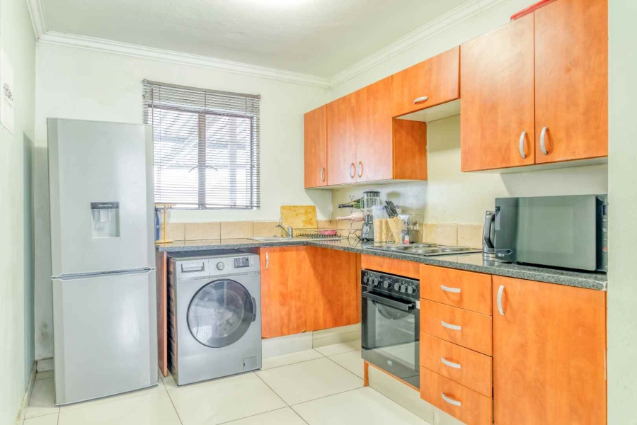 2 Bedroom Property for Sale in Esther Park Gauteng