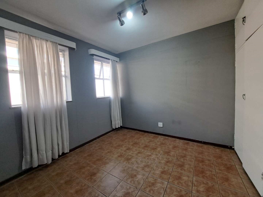 4 Bedroom Property for Sale in Muckleneuk Gauteng