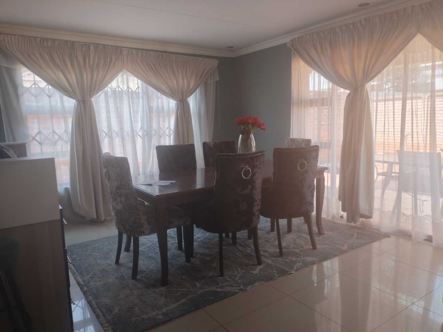 To Let 3 Bedroom Property for Rent in Willow Park Manor Gauteng