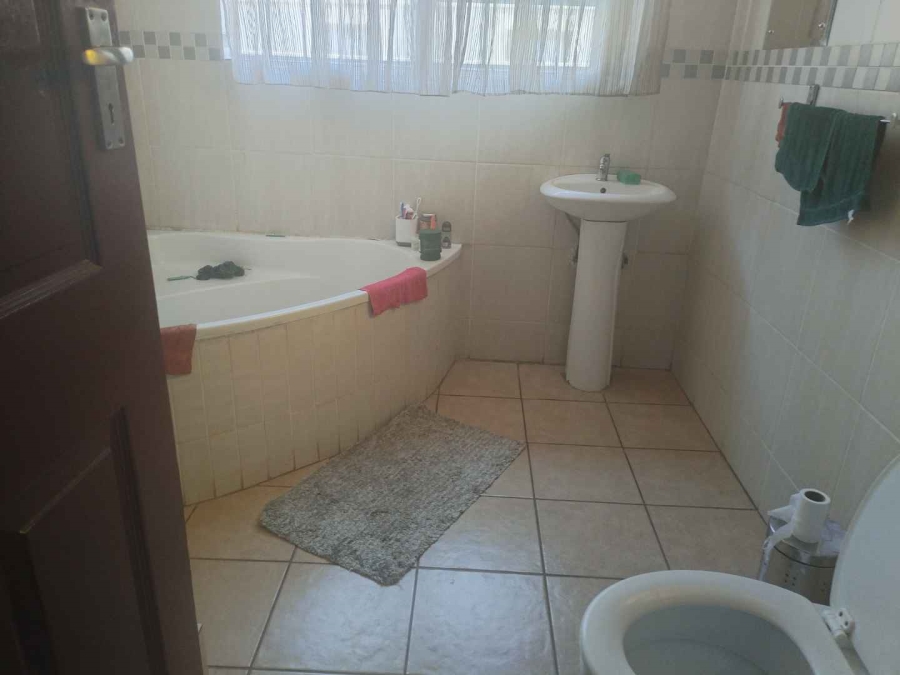 To Let 3 Bedroom Property for Rent in Willow Park Manor Gauteng