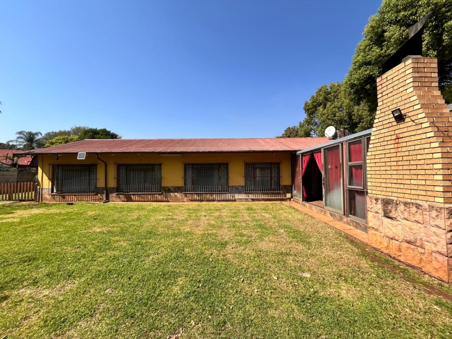 To Let 4 Bedroom Property for Rent in Roseville Gauteng