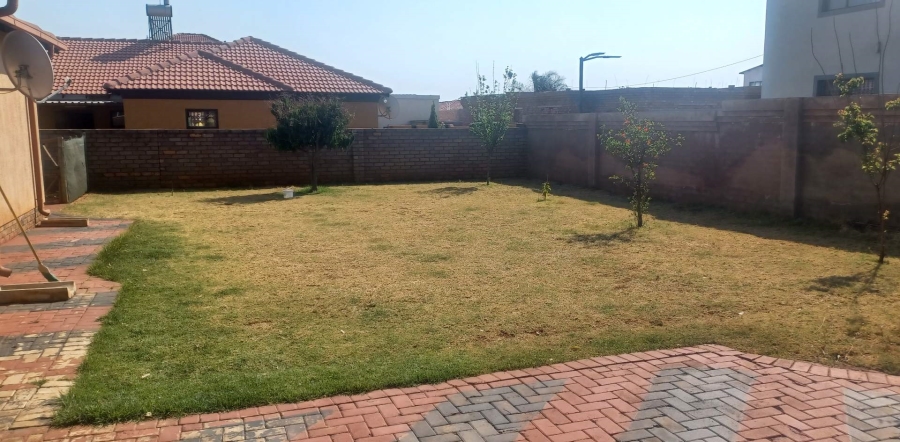 3 Bedroom Property for Sale in The Orchards Gauteng