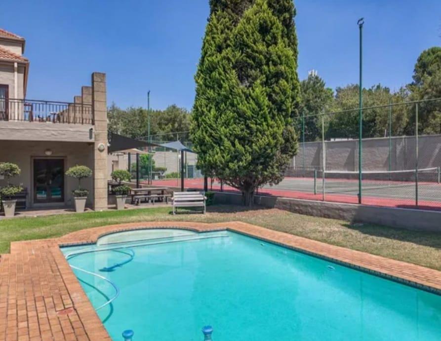 To Let 1 Bedroom Property for Rent in Paulshof Gauteng