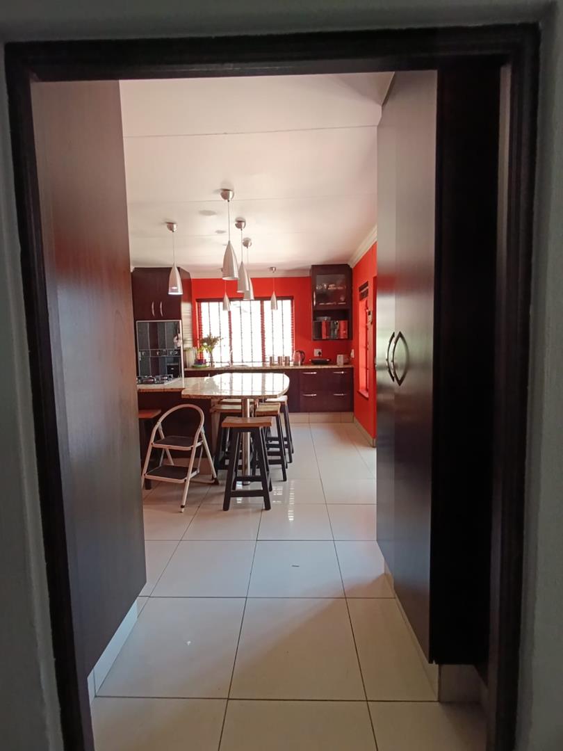 8 Bedroom Property for Sale in President Park Gauteng