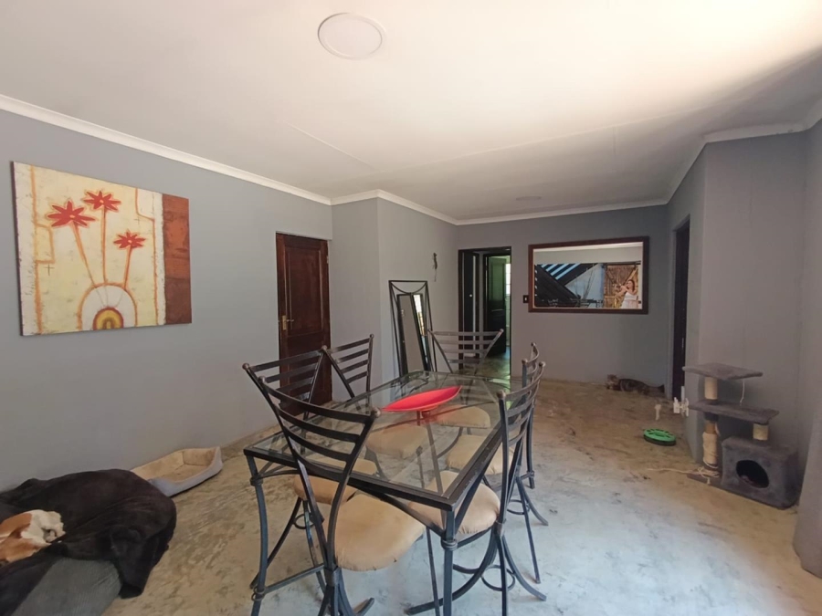 8 Bedroom Property for Sale in President Park Gauteng