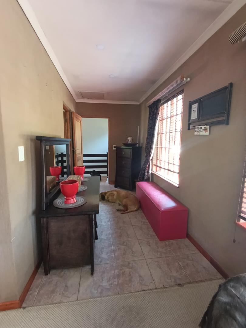 8 Bedroom Property for Sale in President Park Gauteng