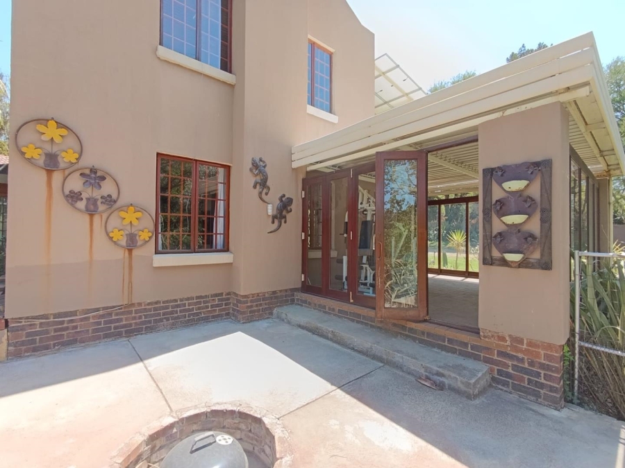 8 Bedroom Property for Sale in President Park Gauteng