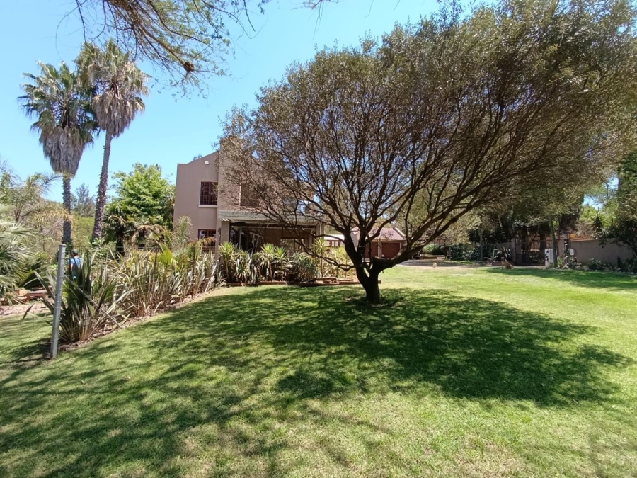 8 Bedroom Property for Sale in President Park Gauteng