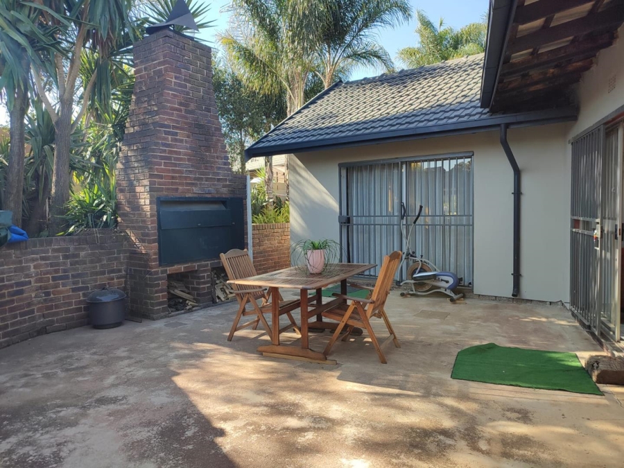 3 Bedroom Property for Sale in Van Riebeeck Park Gauteng