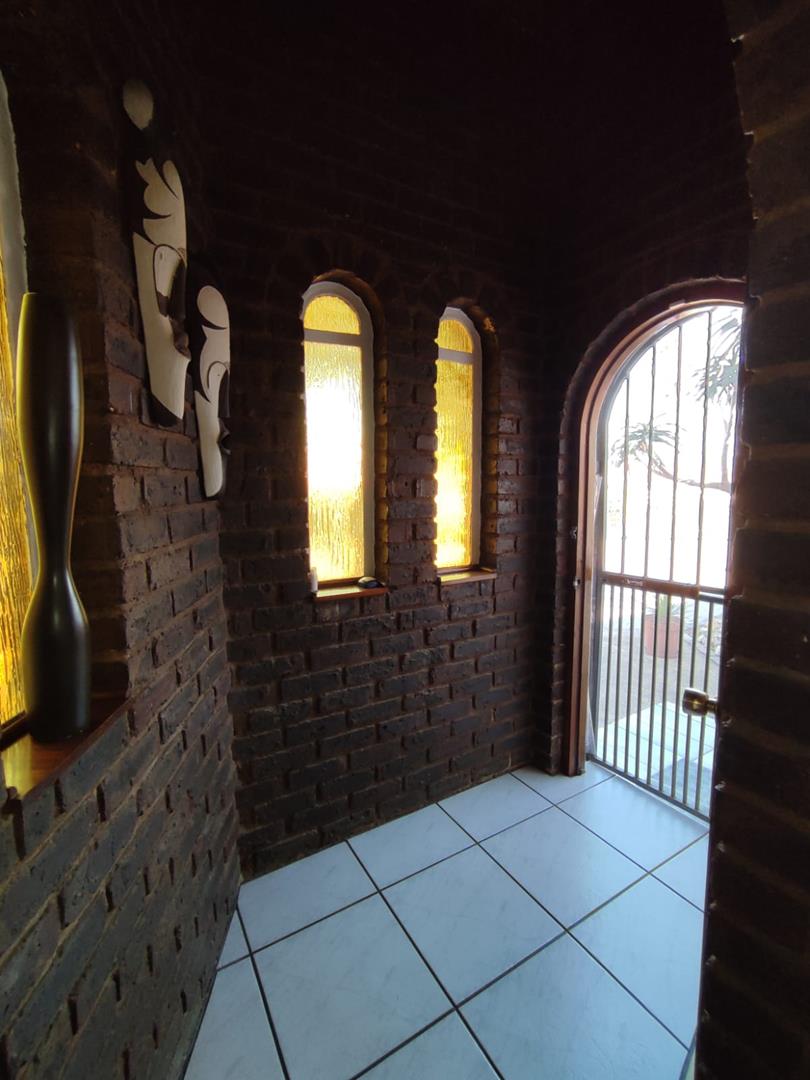 3 Bedroom Property for Sale in Van Riebeeck Park Gauteng