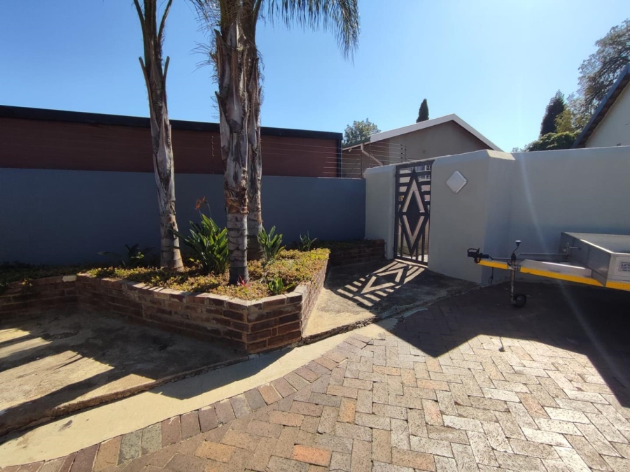 3 Bedroom Property for Sale in Van Riebeeck Park Gauteng