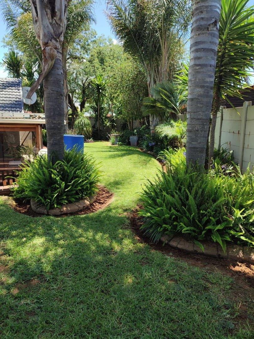 3 Bedroom Property for Sale in Van Riebeeck Park Gauteng