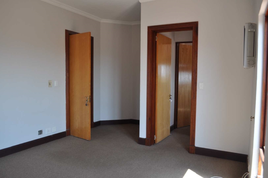 To Let 4 Bedroom Property for Rent in Wapadrand Gauteng