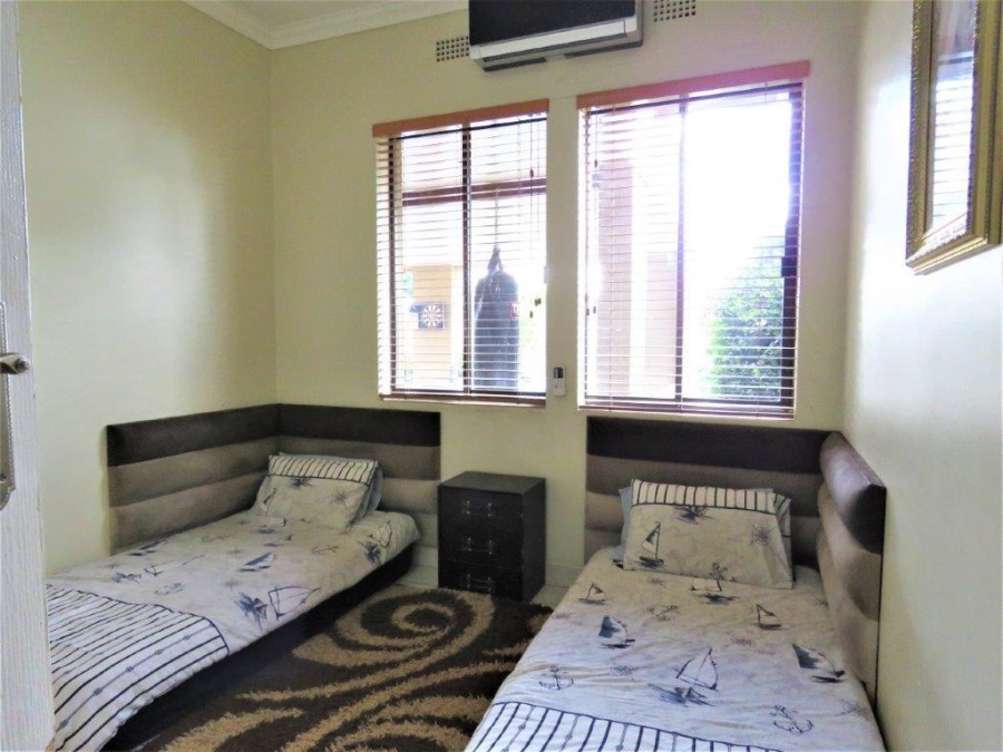 3 Bedroom Property for Sale in Robertsham Gauteng