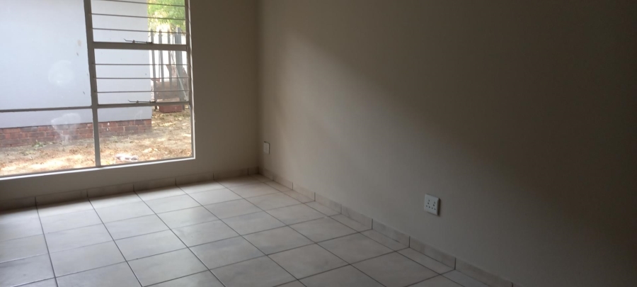 3 Bedroom Property for Sale in Brackendowns Gauteng