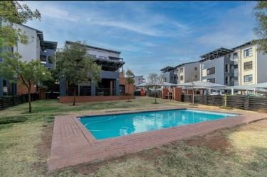 1 Bedroom Property for Sale in Oakdene Gauteng