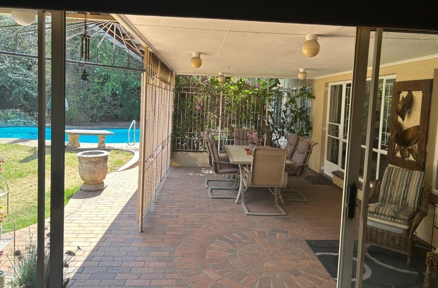 3 Bedroom Property for Sale in Brackendowns Gauteng