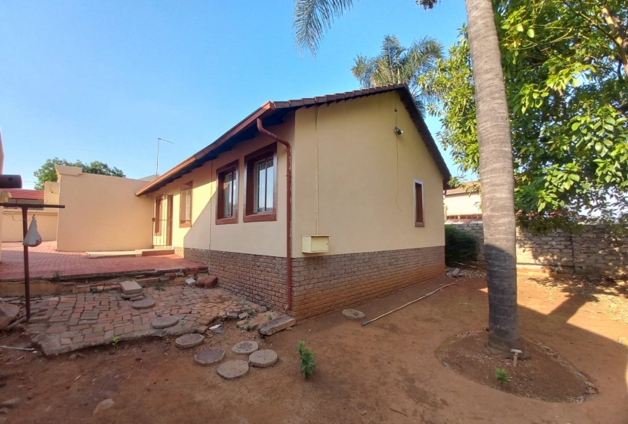 3 Bedroom Property for Sale in Elandspoort Gauteng