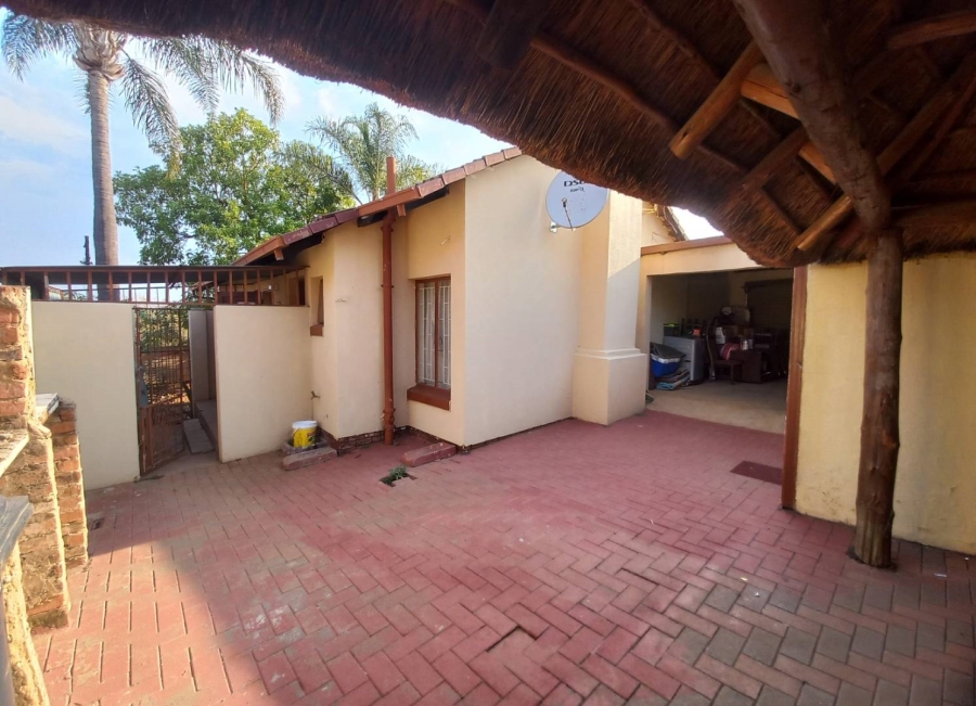 3 Bedroom Property for Sale in Elandspoort Gauteng