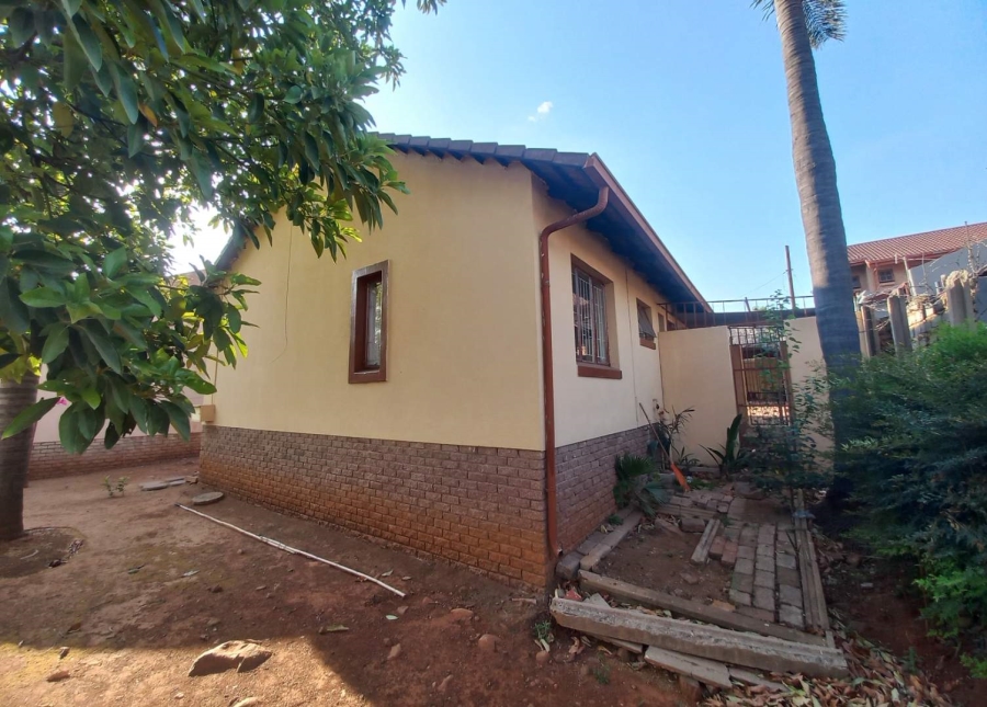 3 Bedroom Property for Sale in Elandspoort Gauteng